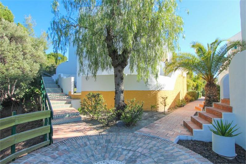 Amazing 3 Bedroom Townhouse In Nerja Esterno foto